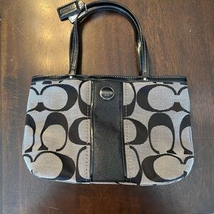 Coach Purse Grey/ Black